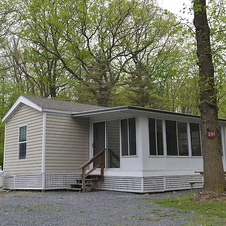 Appalachian Camping Resort Park Model 2 Shartlesville Exterior foto